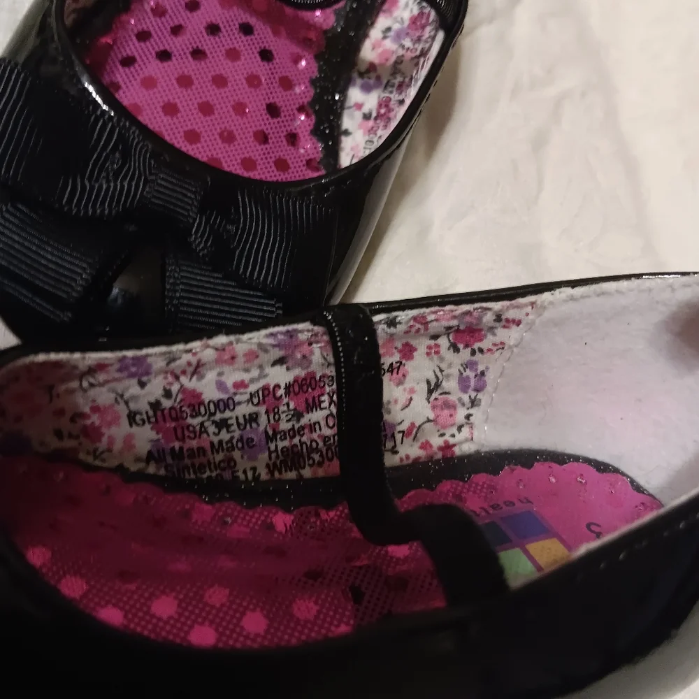 Healthtex 🍁 infant shoes 3t black